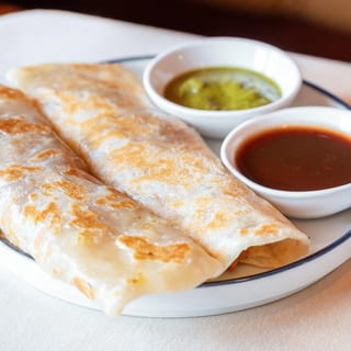 Chicken Paratha Rolls (2 Rolls)