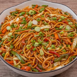 Veg. Hakka Noodles