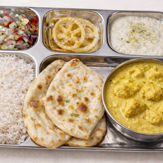L Chicken Korma