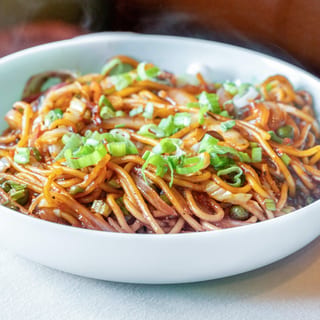 Veg. Hakka Noodles